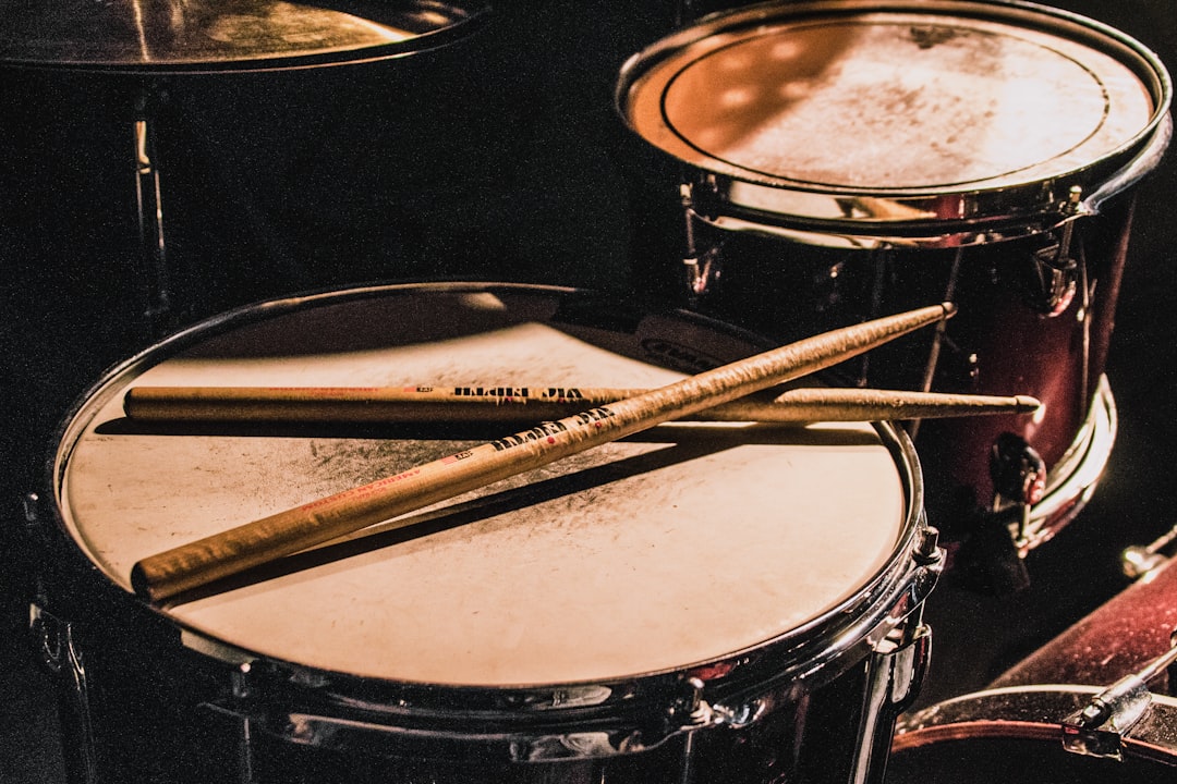 Drum Kits vs. Sample Kits: Which is Better?